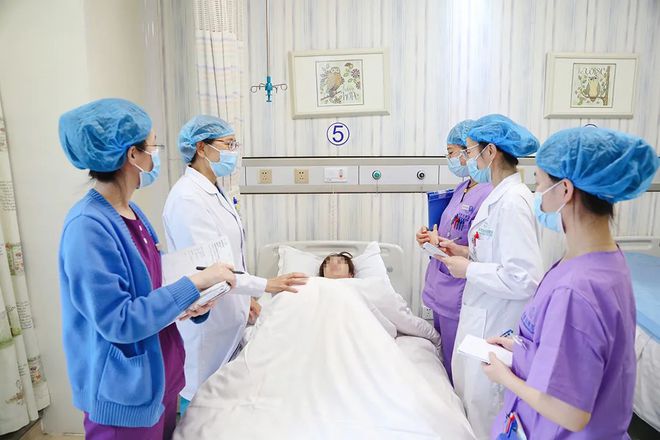 刚出生的时候怎么表述