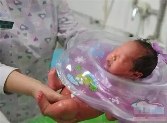 怀孕初期